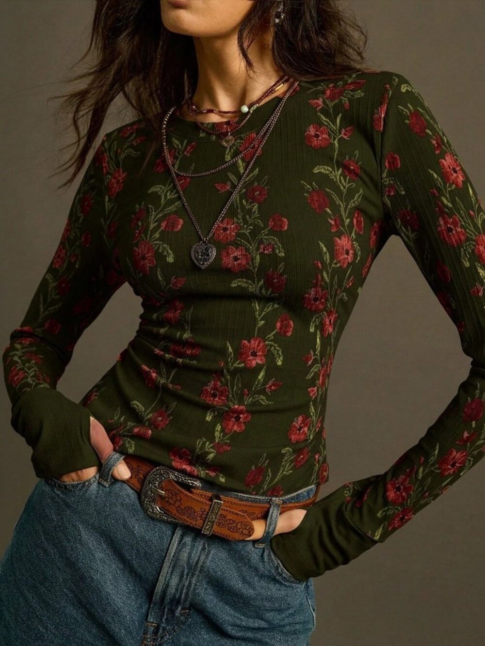 Army Green Casual Women's Slim Fit Random Print Round Neck Graphic Tee